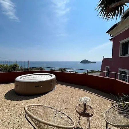 Lägenhet Vista Mozzafiato Sull'isola Gallinara Alassio