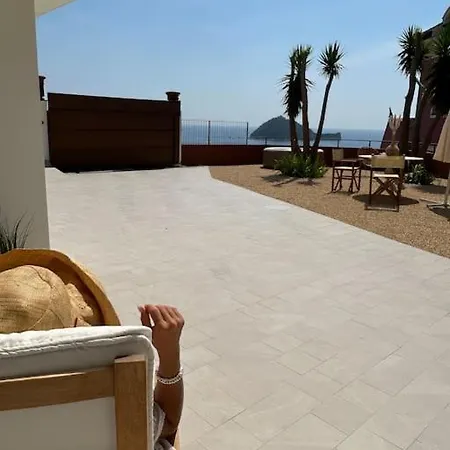 Vista Mozzafiato Sull'isola Gallinara Apartment Alassio